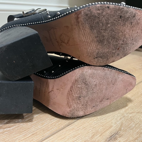 Side slit studded bootie - Picture 3 of 3